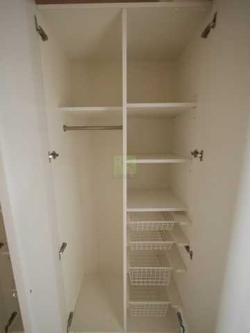 収納　コンフォリア早稲田DEUX