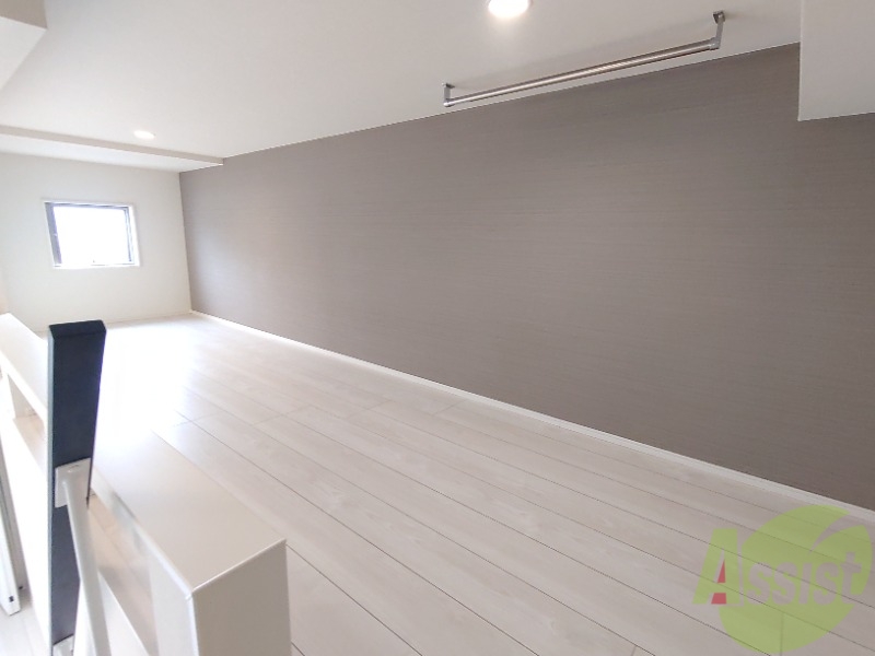 その他部屋・スペース　ロフトがございます。広さは６．１帖となっております。