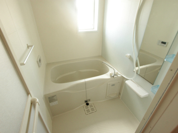 バス・シャワールーム　一日の疲れを癒してください