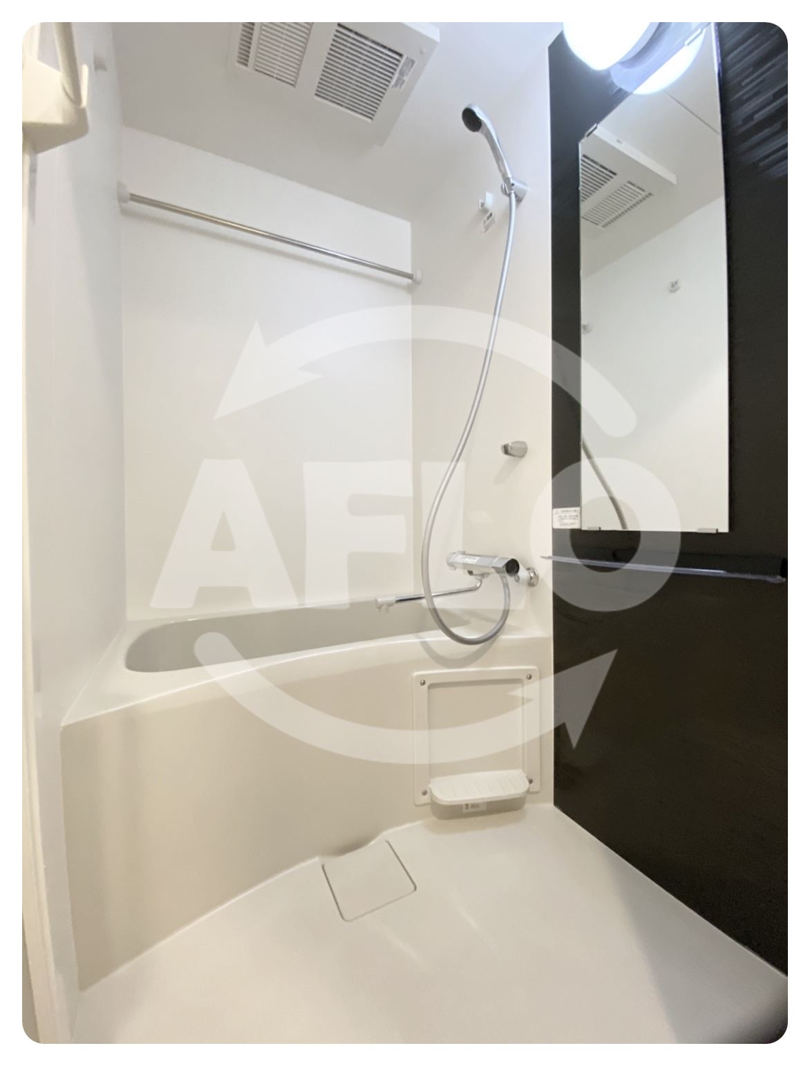 バス・シャワールーム　エスリード難波ザ・ゲート　風呂