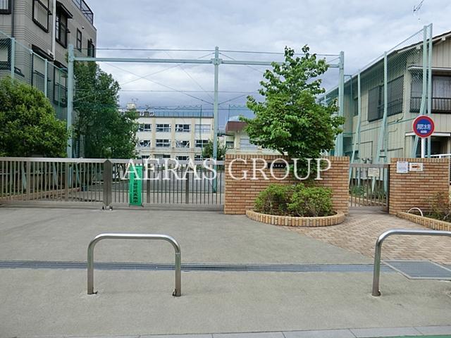 小学校　足立区立寺地小学校（小学校）まで429m