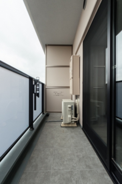 バルコニー　同タイプ住戸の参考写真です。