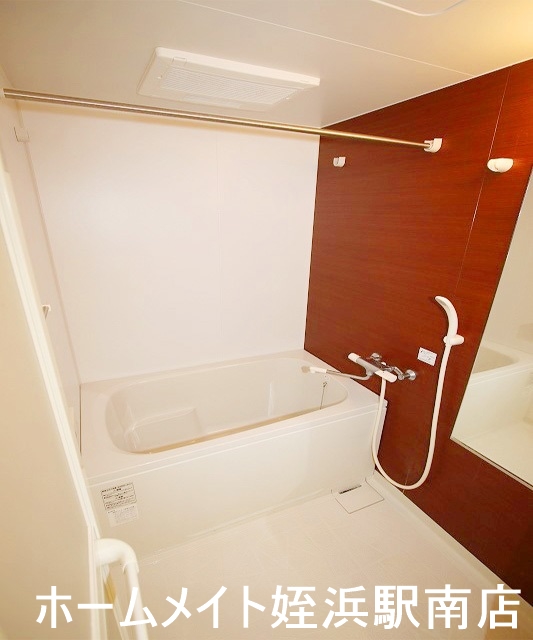 バス・シャワールーム　★お早めにお電話ください★