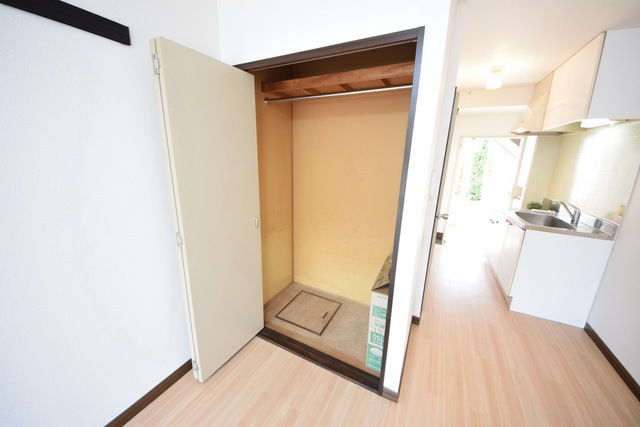 収納　～たっぷり収納～