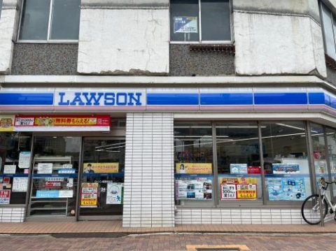 コンビニ　ローソン 鶴舞駅前店（コンビニ）まで207m