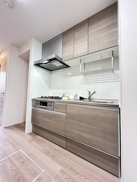 キッチン　※写真は106号室のものです。（参考）