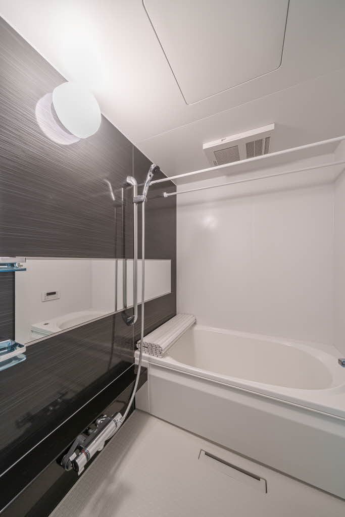 バス・シャワールーム　浴室