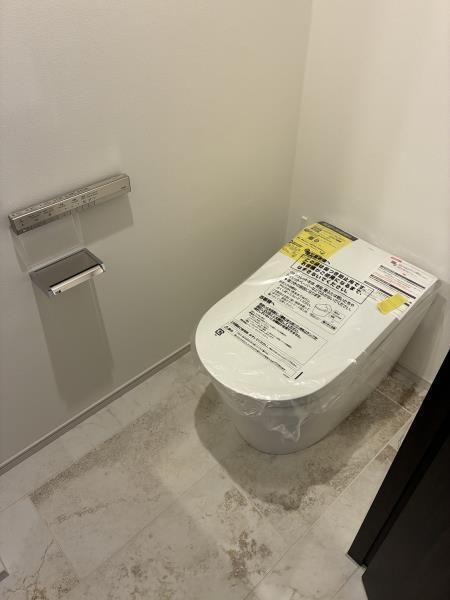 トイレ　清潔感のあるトイレです