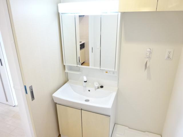 洗面設備　洗髪洗面化粧台