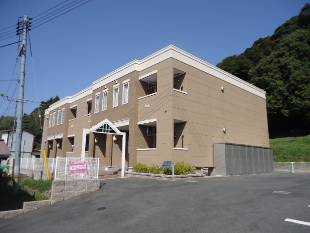 建物外観　外観写真（昼）