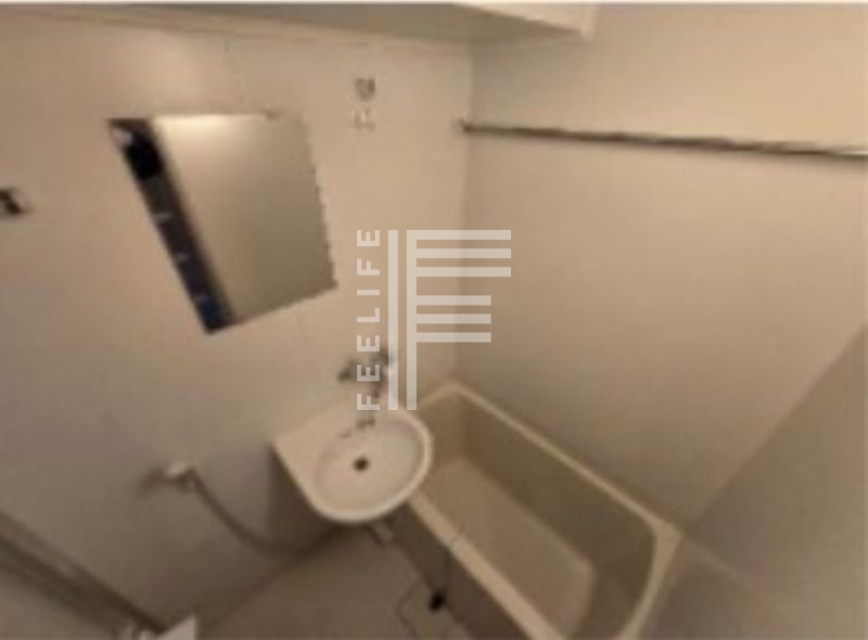 バス・シャワールーム　別部屋の写真です、ご参考までに。