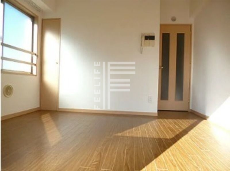 居室・リビング　別部屋の写真です、ご参考までに。