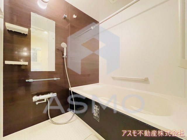 バス・シャワールーム　同マンション別部屋　参考写真