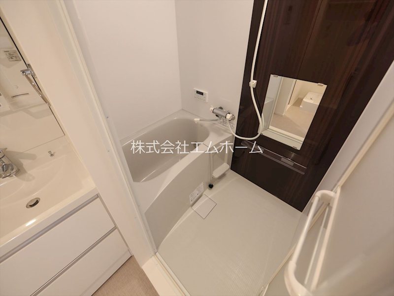 バス・シャワールーム　バスルーム　浴室暖房乾燥機付き