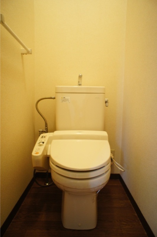 トイレ　図面と現状に相違がある場合には現状を優先