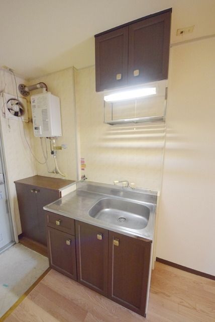 キッチン　ガスコンロ設置可能