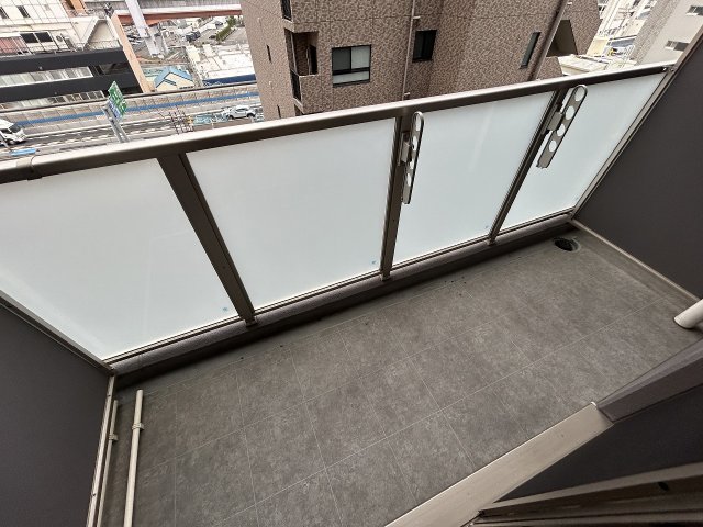 バルコニー　広々としたバルコニーです