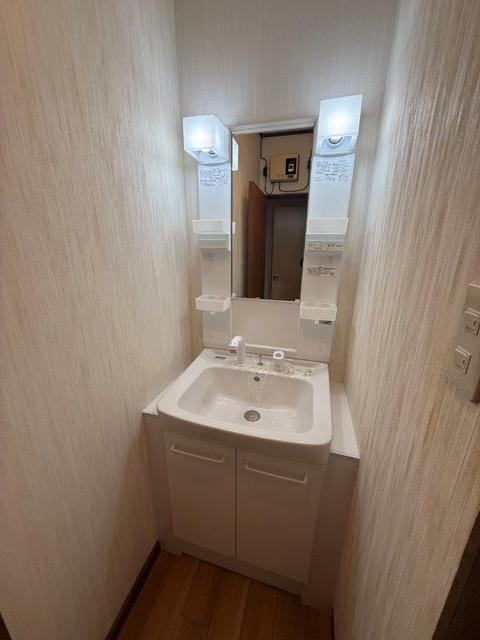 洗面設備　洗面化粧台