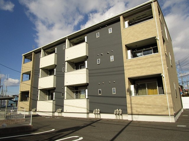 建物外観　外観は落ち着いています