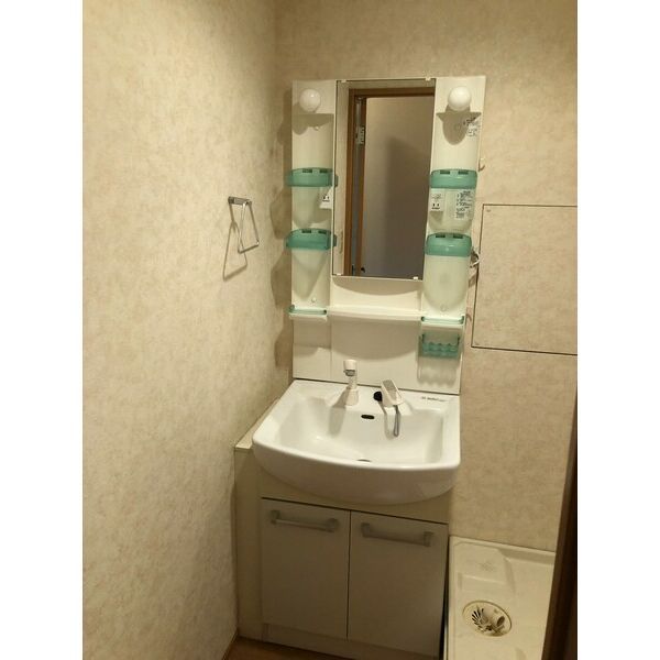 洗面設備　※別室の参考写真の為、現況優先です。