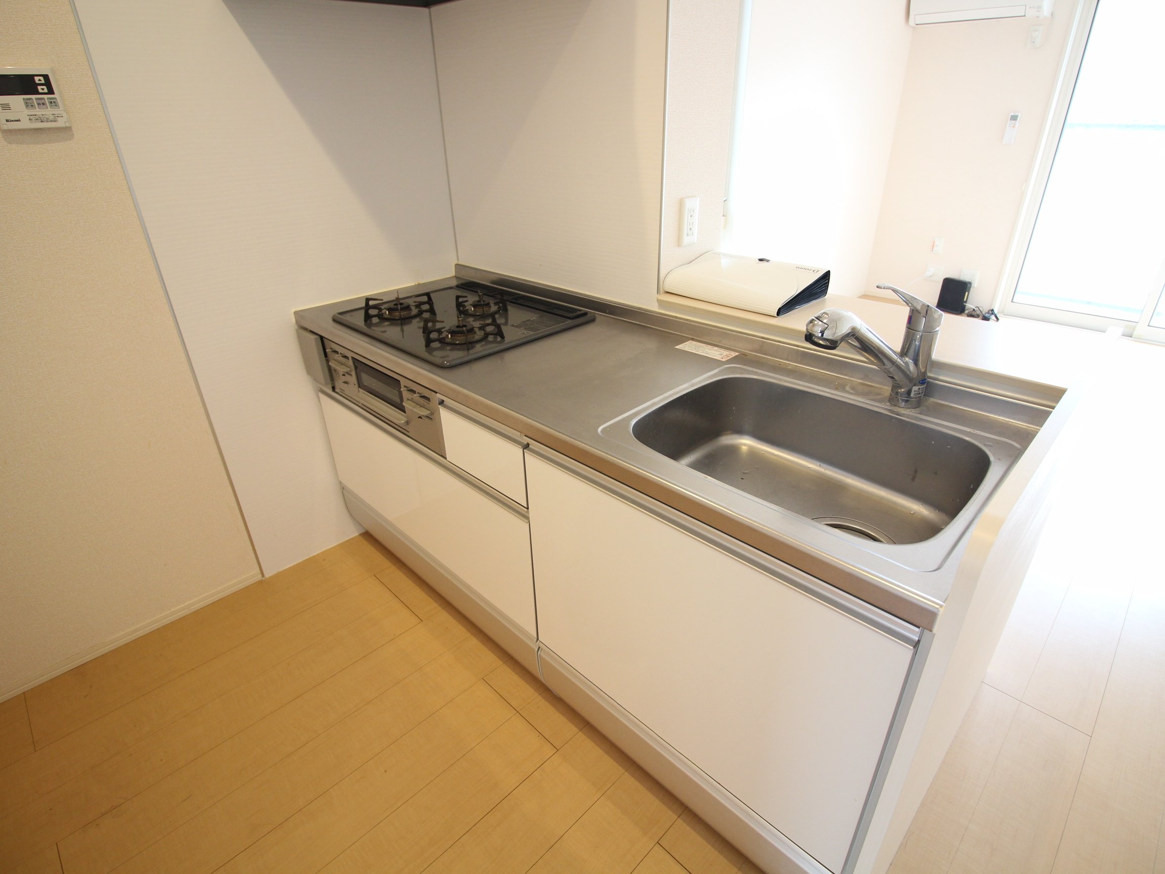 キッチン　※同物件別号室の写真