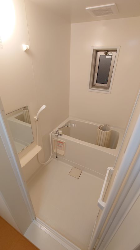 バス・シャワールーム　※同間取りの1階の部屋です。