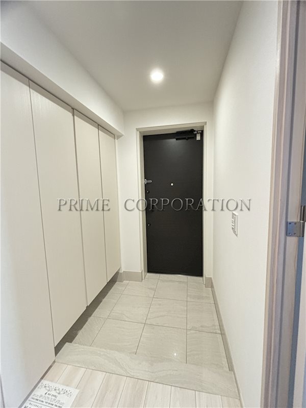 玄関　※参考写真※