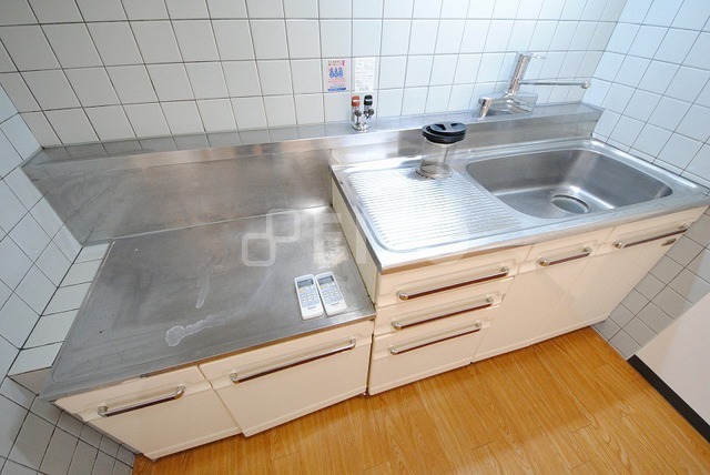 キッチン　写真は２０３号室