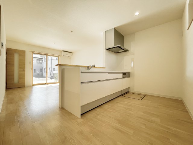 居室・リビング　※内装写真はＡ棟のものです。