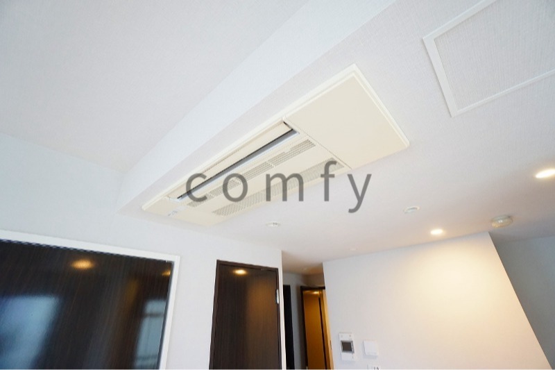 その他設備　ビルトインエアコン