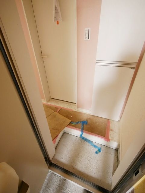 玄関　新築建設時のお写真です