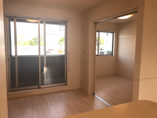 居室・リビング　リビング