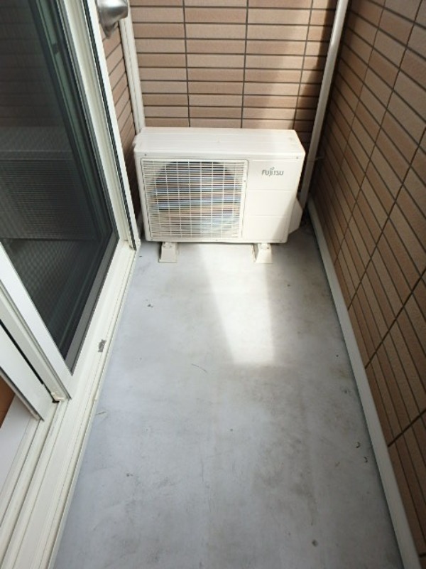 バルコニー　図面と現状に相違がある場合には現状を優先