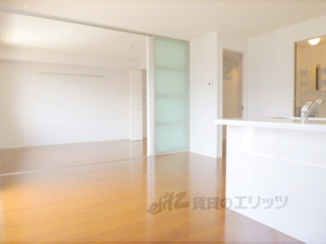 居室・リビング　リビング