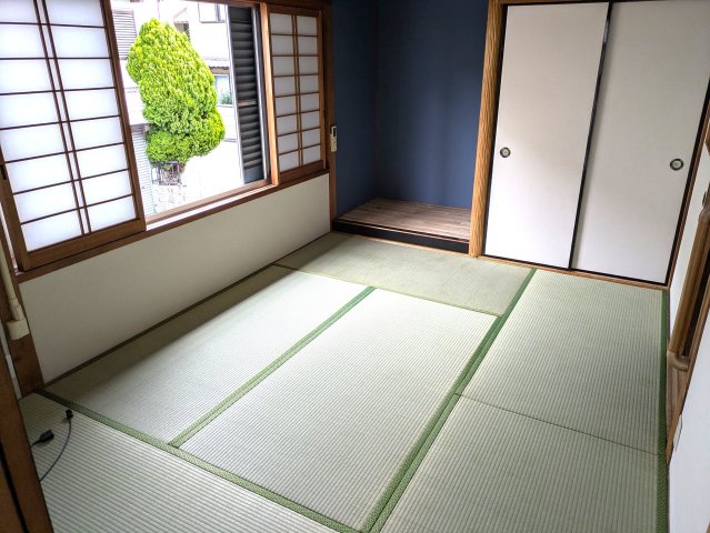 衣摺5丁目貸家の内装写真