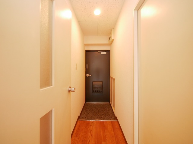 玄関　※別号室参考画像