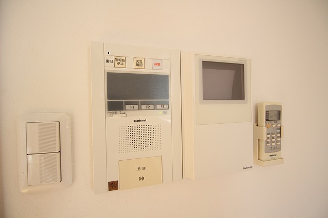 セキュリティ　同物件、別号室のものです。