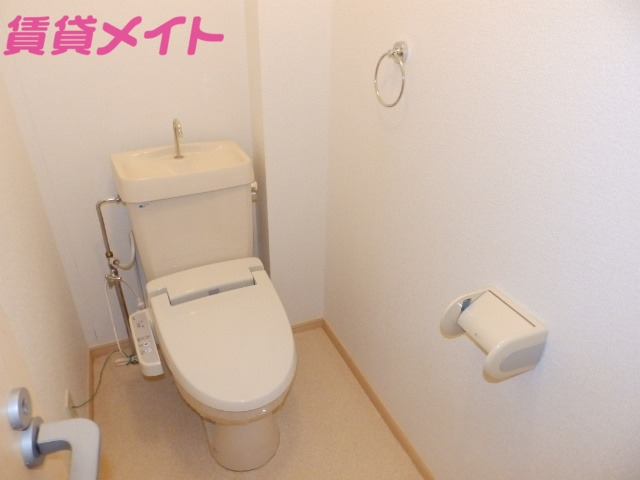 トイレ　同物件別室画像