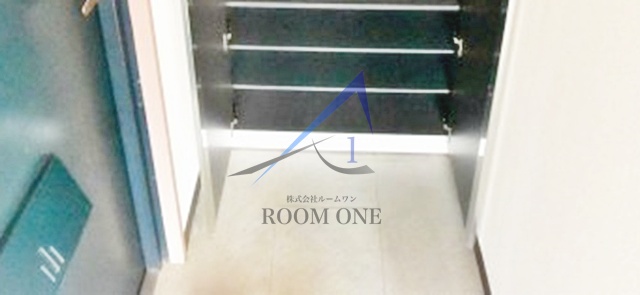 玄関　玄関です。