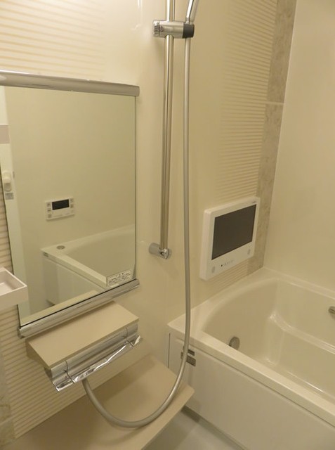 バス・シャワールーム　風呂