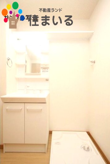 洗面設備　※写真は同型タイプとなります