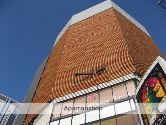 ショッピングセンター　ＮＵ茶屋町（ショッピングセンター）まで2000m