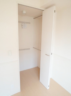 収納　他部屋の参考写真です。