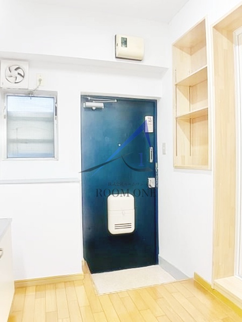 玄関　玄関です。