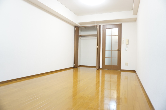 その他部屋・スペース　洋室１０帖※同タイプ参考写真