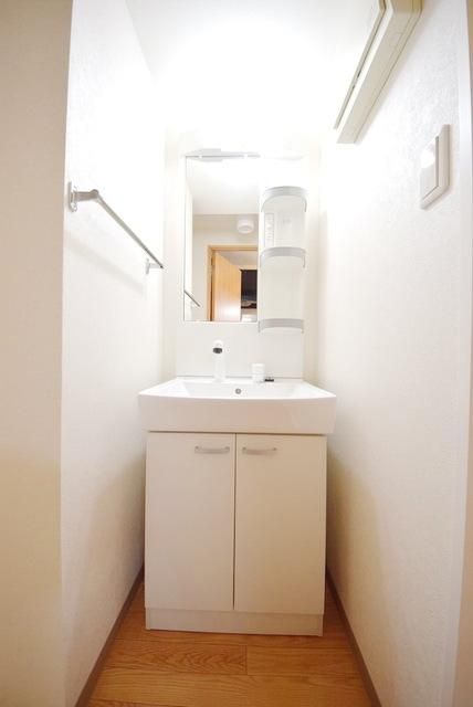 洗面設備　独立洗面台