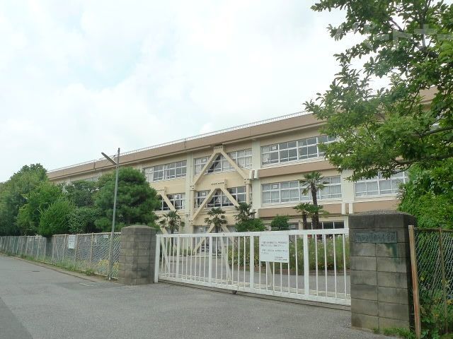 小学校　柏市立柏第七小学校（小学校）まで460m