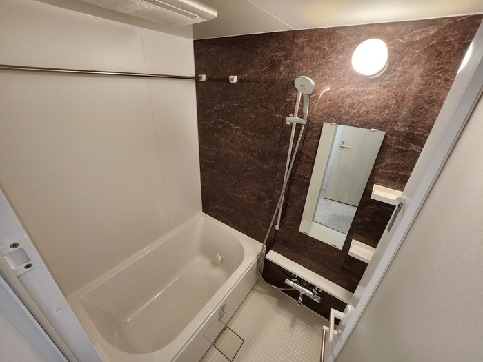 バス・シャワールーム