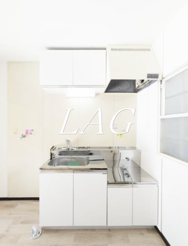 キッチン　キッチンです。