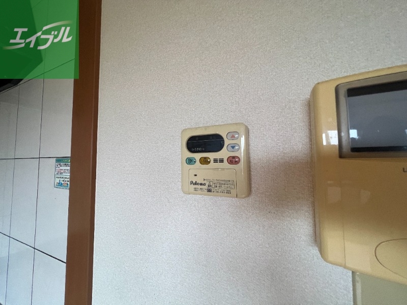 その他設備　給湯リモコン